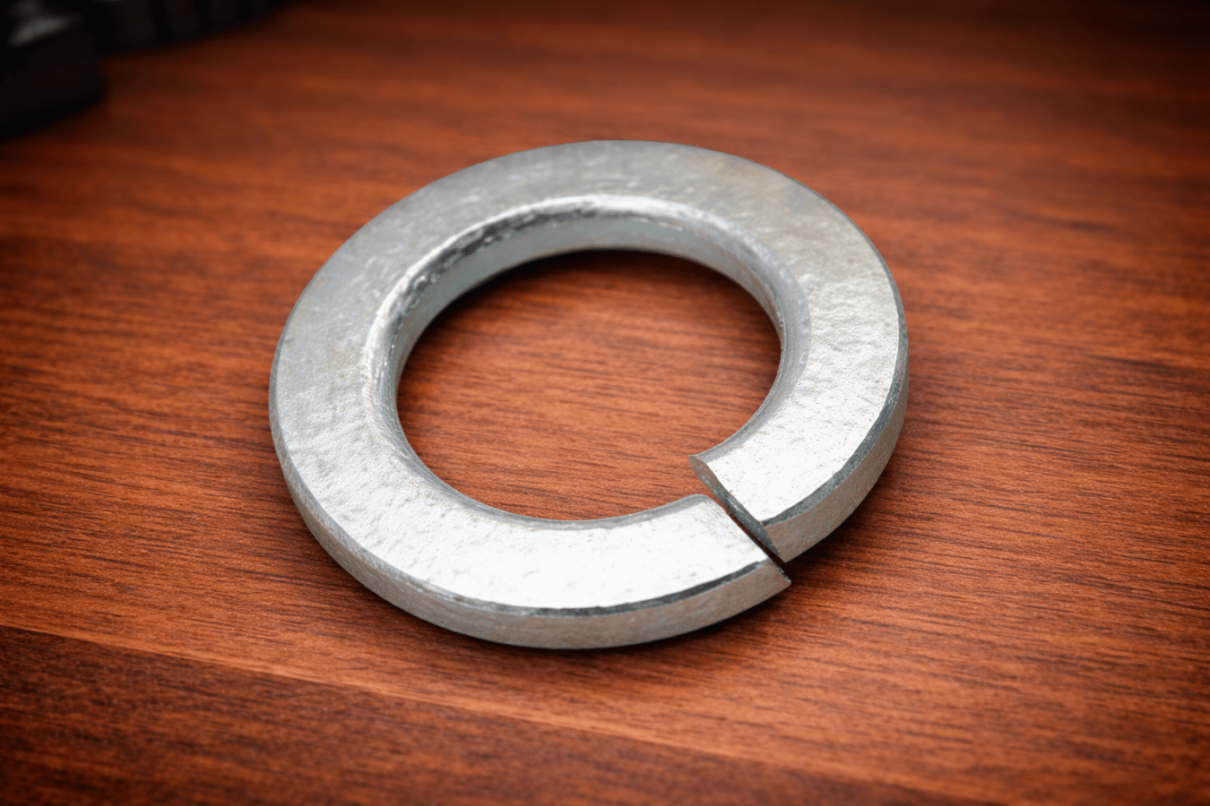 JD3110 - ARRUELA PRESSAO 10MM 3/8