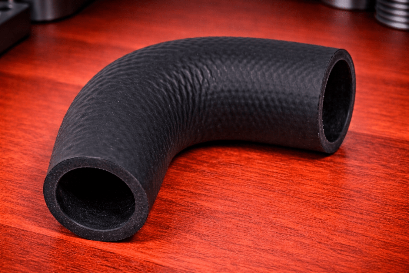 836747124 - Mangueira Filtro Óleo Trator Valtra