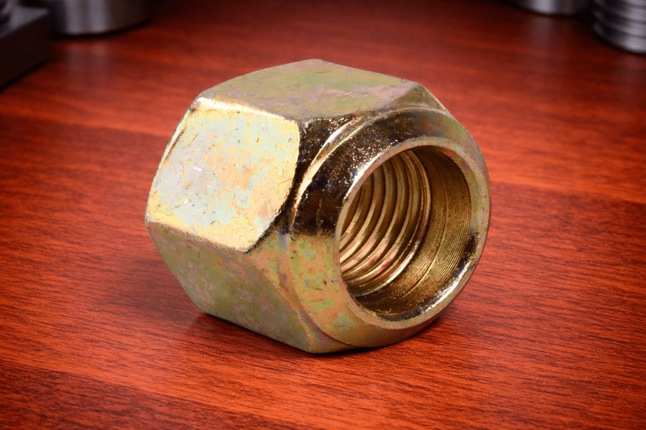 847417M1 - Porca roda Traseira Trator Massey