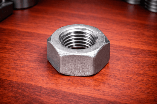 JB1110 - Porca Motor Trator Valtra