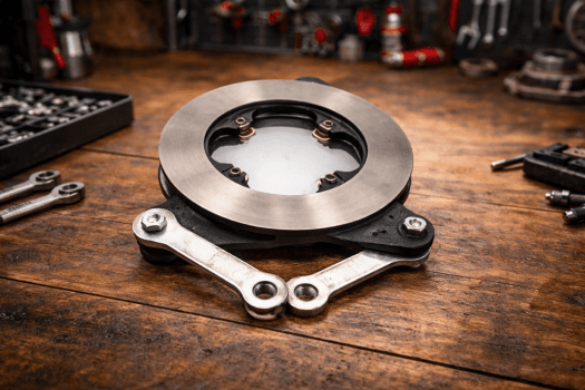 83909808 / C7NN2N317A / 1860963M91 / 1860963 - CJ Comando De Freio Úmido Trator Massey / Valmet